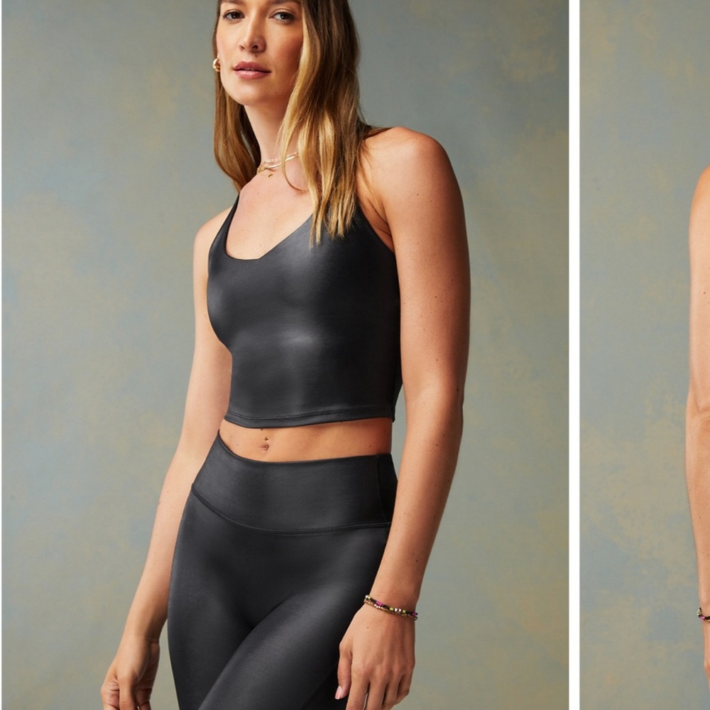 Fabletics Shiny Workout Set